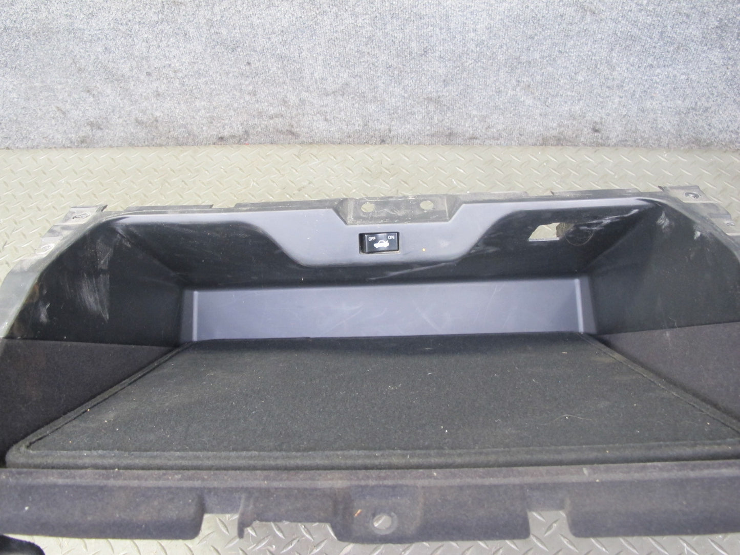 03-07 Nissan 350Z Z33 Rear Floor Center Storage Compartment w Carpet Liner OEM