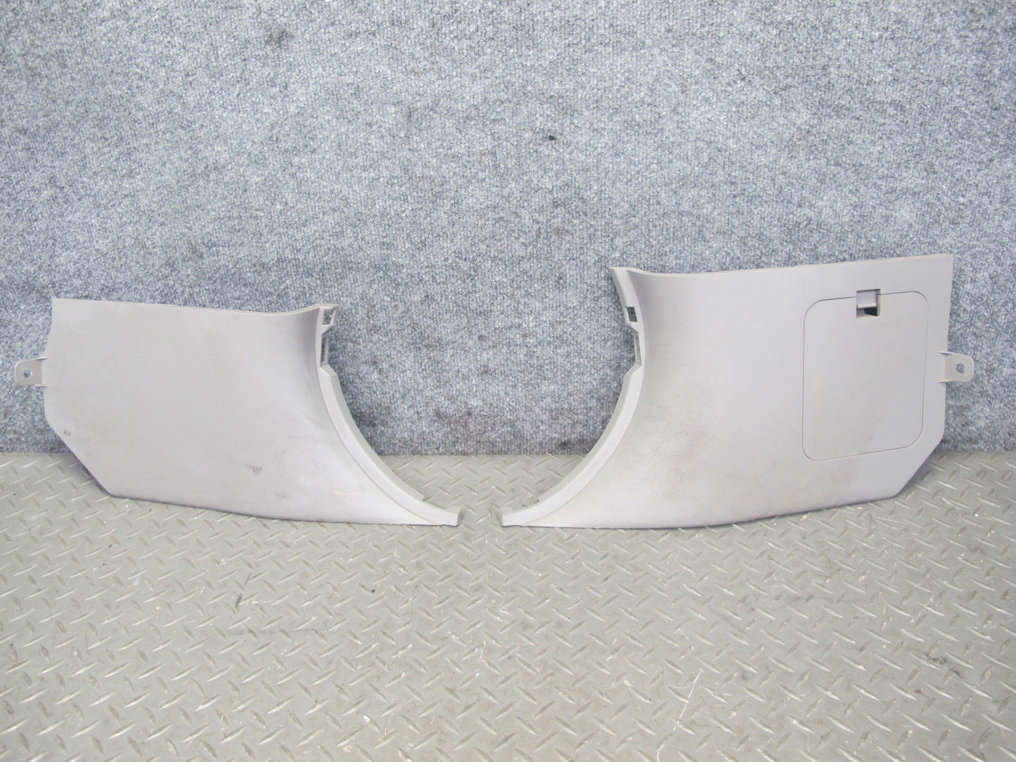 03-09 Nissan 350Z Z33 Set of 2 Front Left & Right Kick Trim Cover Gray OEM