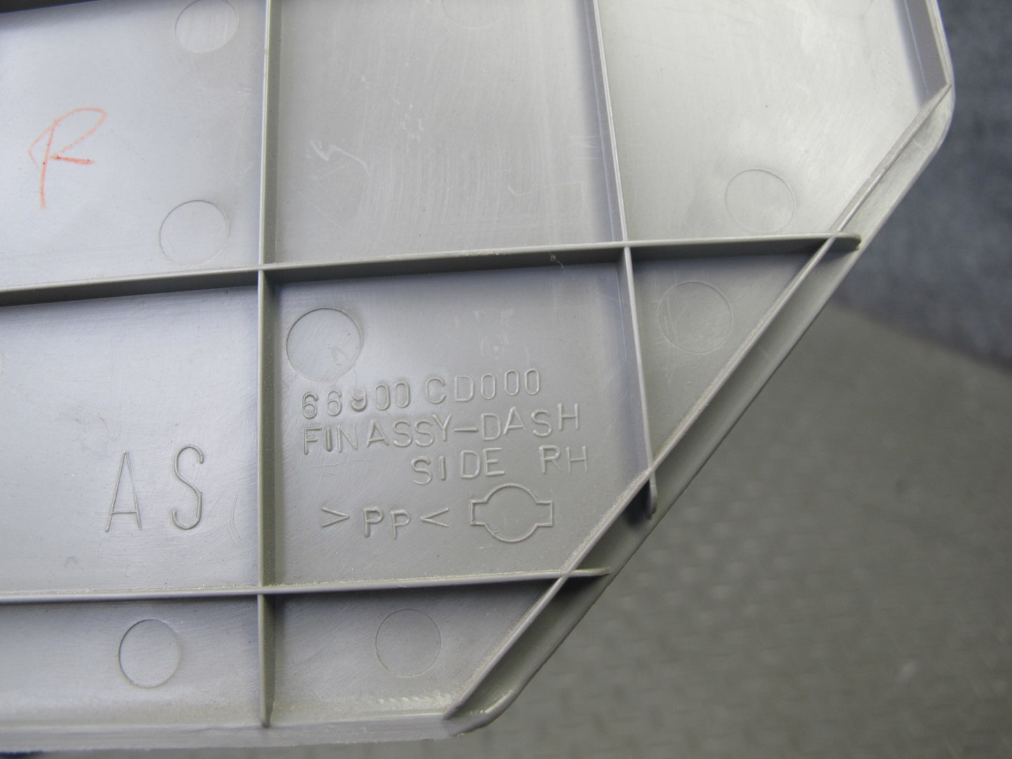 03-09 Nissan 350Z Z33 Set of 2 Front Left & Right Kick Trim Cover Gray OEM