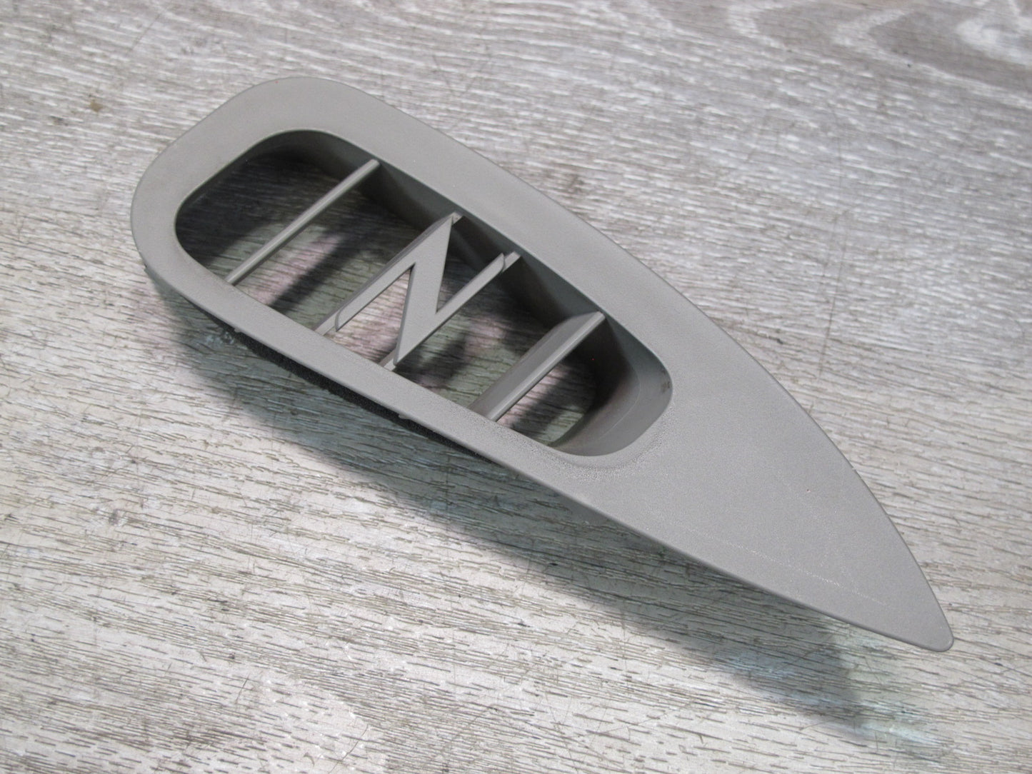 03-08 Nissan 350Z Z33 Set of 2 Left & Right Side Dash Air Vent Trim Cover OEM