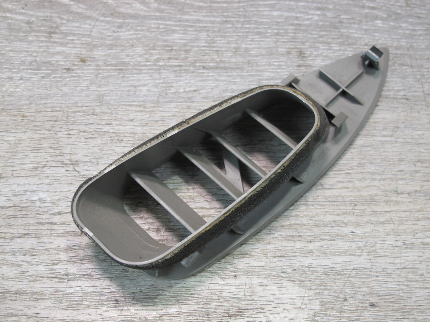 03-08 Nissan 350Z Z33 Set of 2 Left & Right Side Dash Air Vent Trim Cover OEM