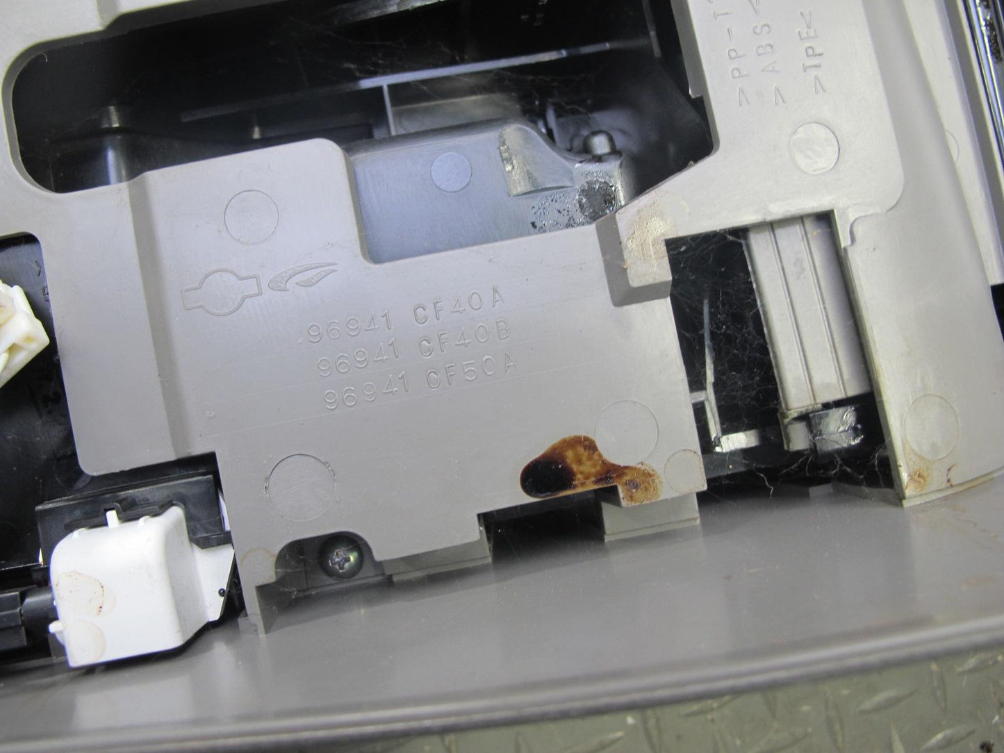 07-09 Nissan 350Z Z33 Convertible A/T Center Console Trim Cover Panel Gray OEM