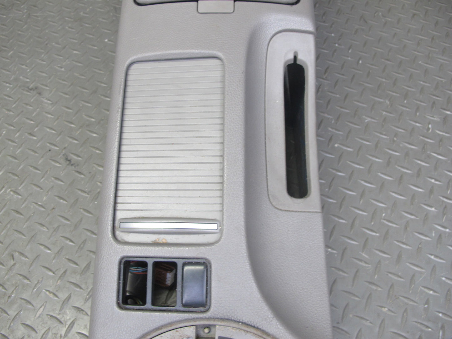 07-09 Nissan 350Z Z33 Convertible A/T Center Console Trim Cover Panel Gray OEM