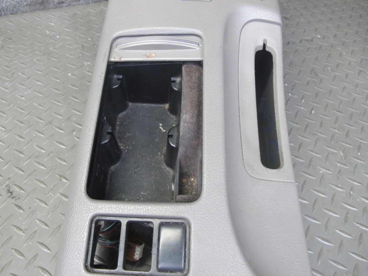 07-09 Nissan 350Z Z33 Convertible A/T Center Console Trim Cover Panel Gray OEM