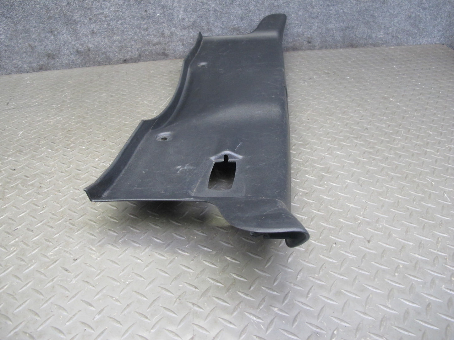 04-09 Nissan 350Z Z33 Convertible Rear Trunk Latch Trim Cover Panel Black OEM