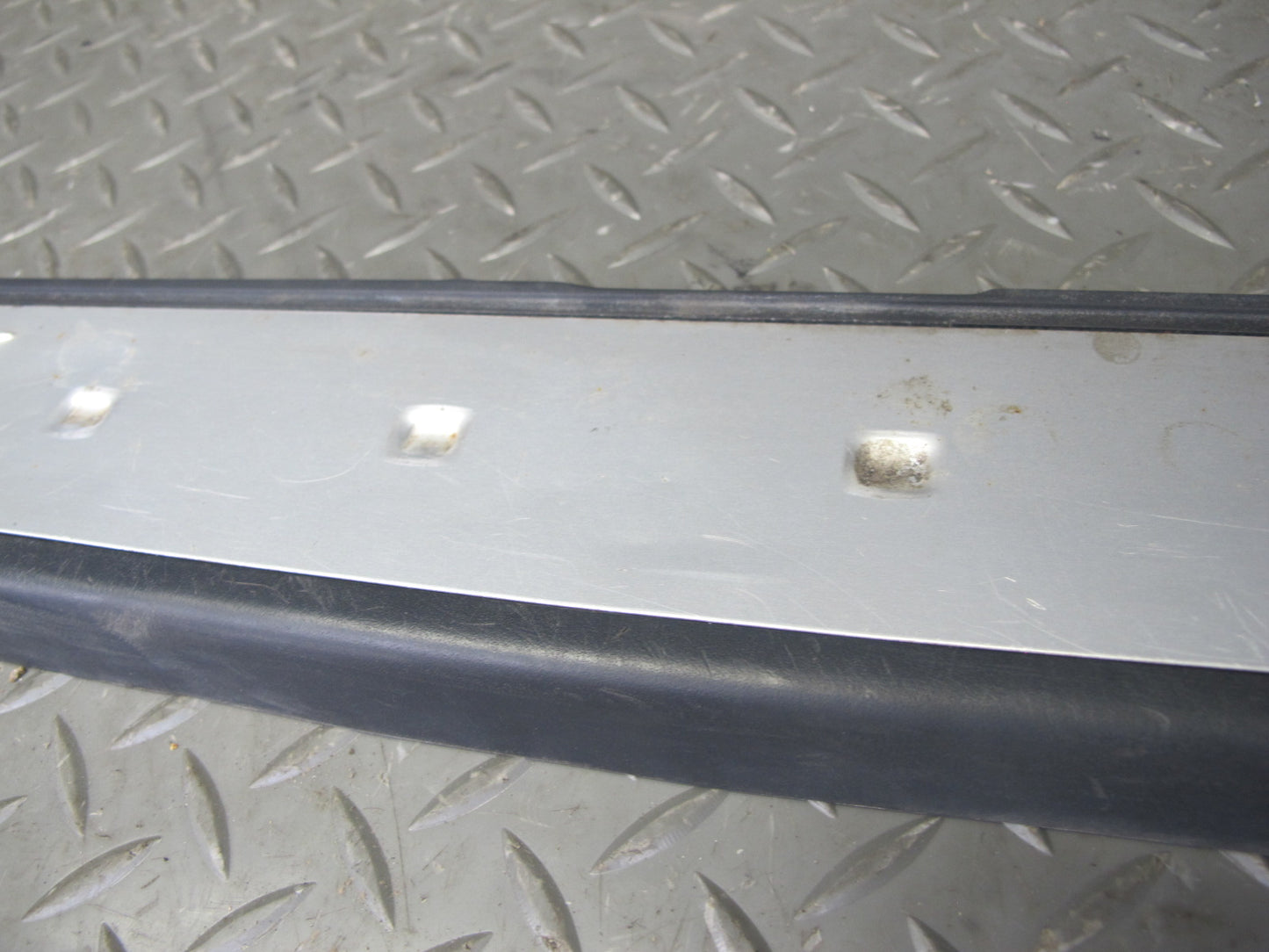 07-09 Nissan 350Z Z33 Set of 2 Left & Right Door Scuff Kick Plate Trim Panel OEM