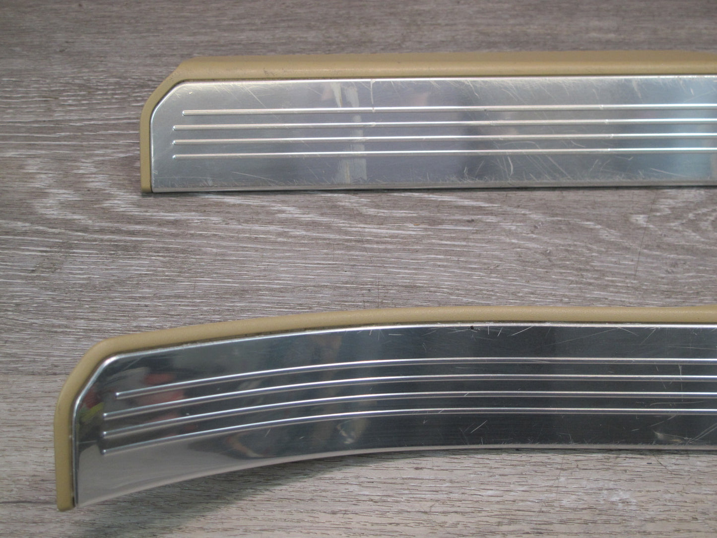 07-13 Mercedes W221 S-class Rear Left & Right Door Scuff Sill Plate Trim Set OEM