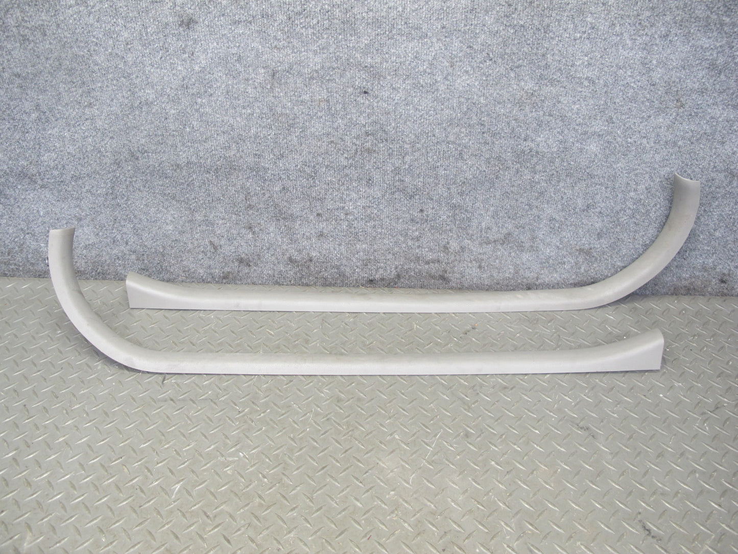 03-09 Nissan 350Z Left & Right Door Inner Scuff Step Sill Plate Trim Set OEM