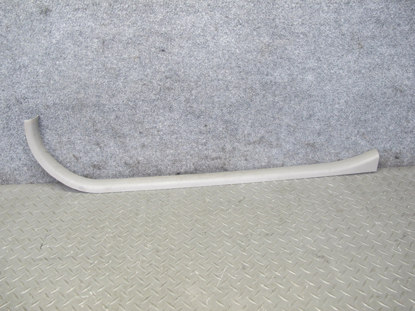 03-09 Nissan 350Z Left & Right Door Inner Scuff Step Sill Plate Trim Set OEM