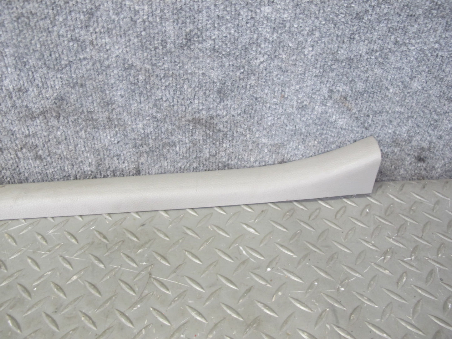 03-09 Nissan 350Z Left & Right Door Inner Scuff Step Sill Plate Trim Set OEM