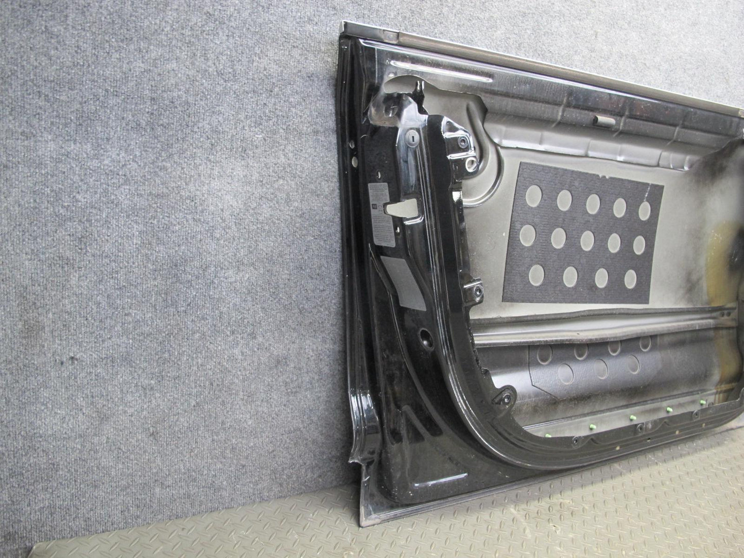 2003-2010 Porsche Cayenne 955 Front Left Door Shell Panel