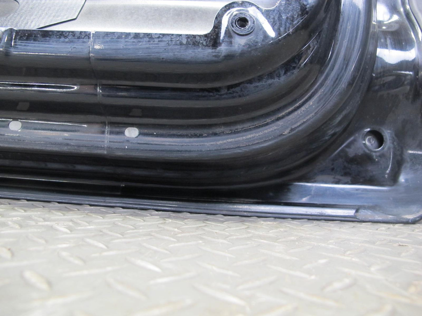 2003-2010 Porsche Cayenne 955 Front Left Door Shell Panel