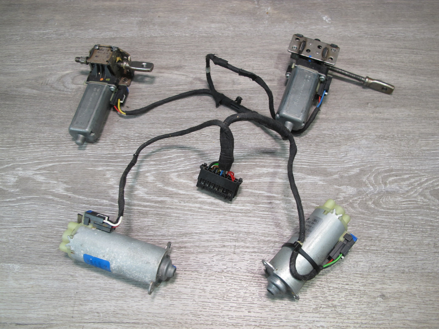 07-13 Mercedes W221 S-class Front Left Driver Seat Adjustment Motor Set 6pcs OEM