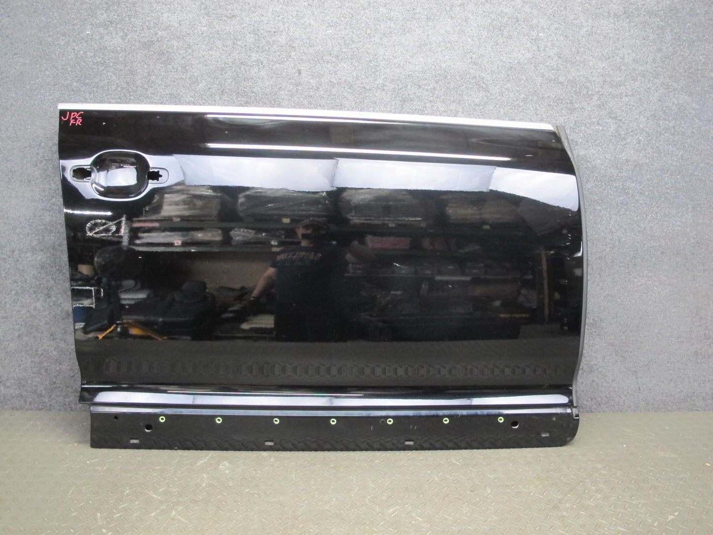 2003-2010 Porsche Cayenne 955 Front Right Door Shell Panel