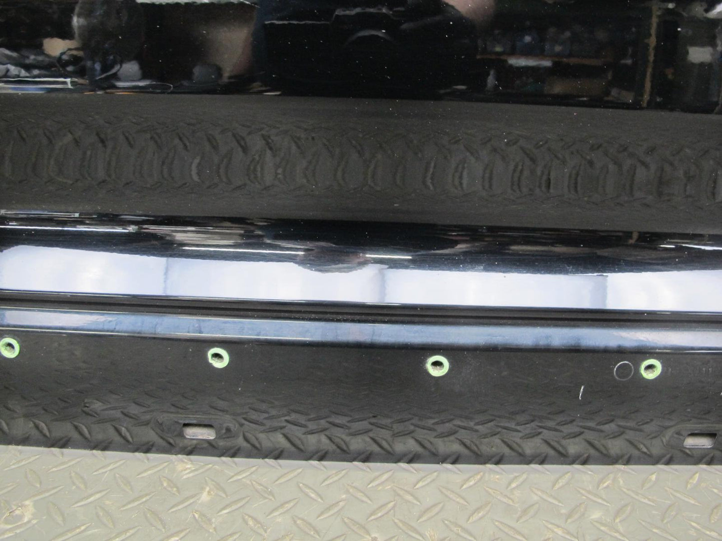 2003-2010 Porsche Cayenne 955 Front Right Door Shell Panel