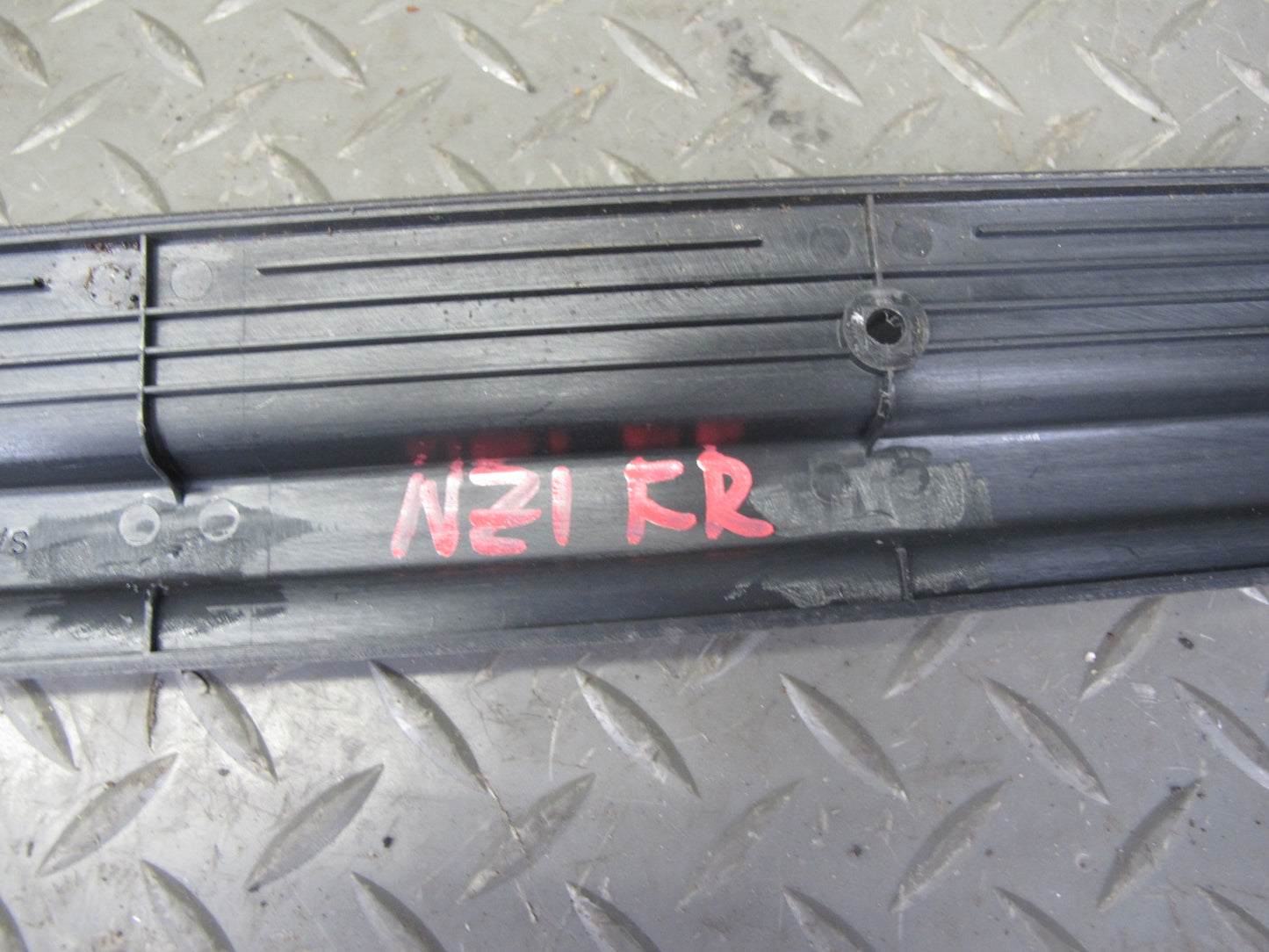 90-96 Nissan Z32 300ZX Coupe Set of 2 Door Scuff Sill Plate Trim Cover OEM