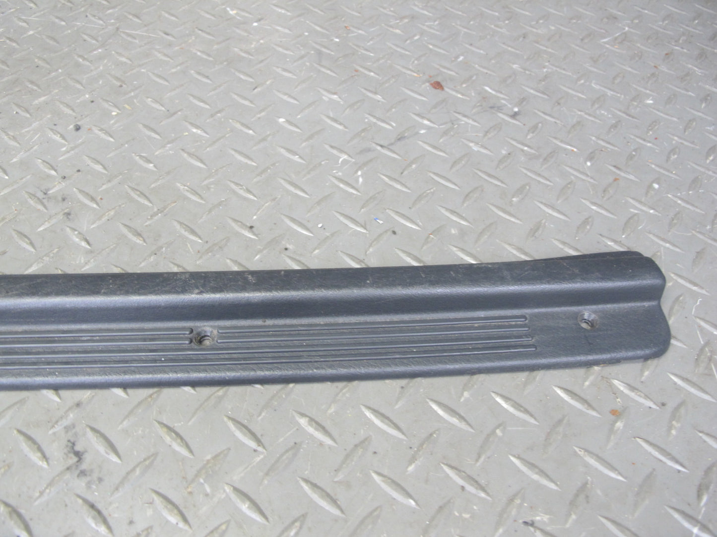 90-96 Nissan Z32 300ZX Coupe Set of 2 Door Scuff Sill Plate Trim Cover OEM