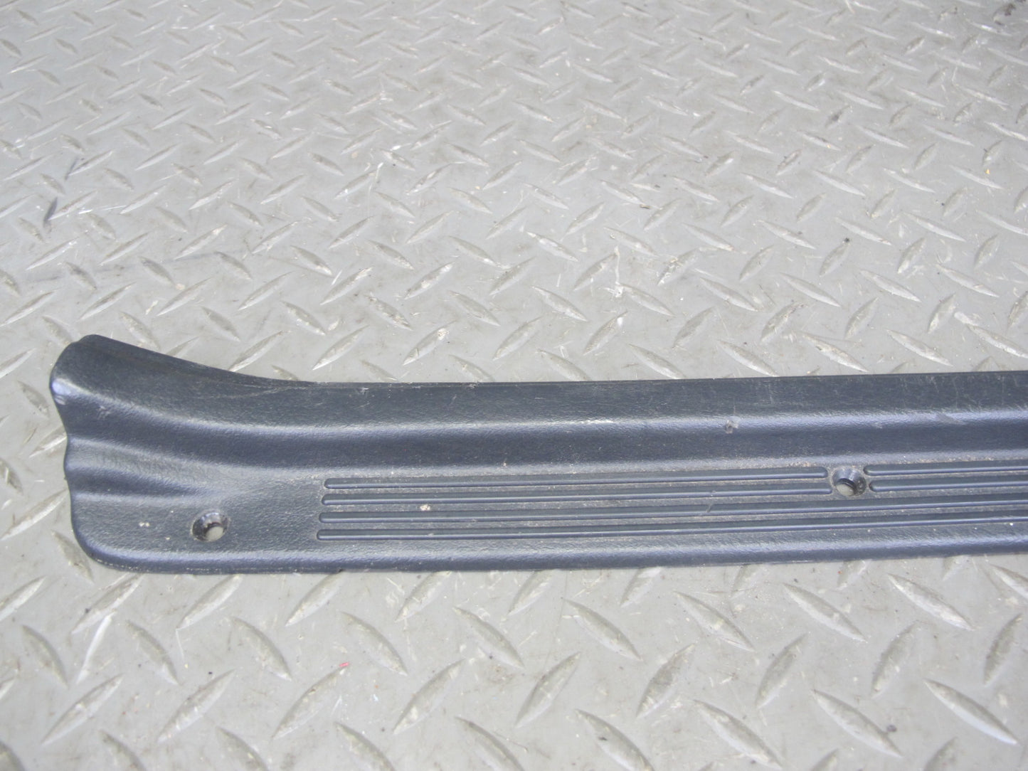 90-96 Nissan Z32 300ZX Coupe Set of 2 Door Scuff Sill Plate Trim Cover OEM
