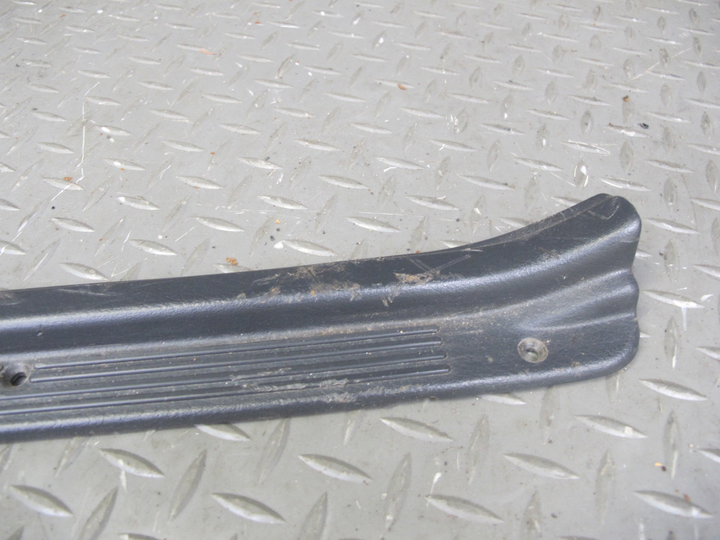 90-96 Nissan Z32 300ZX Coupe Set of 2 Door Scuff Sill Plate Trim Cover OEM