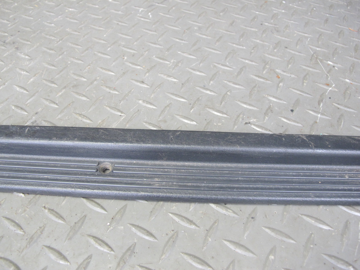 90-96 Nissan Z32 300ZX Coupe Set of 2 Door Scuff Sill Plate Trim Cover OEM