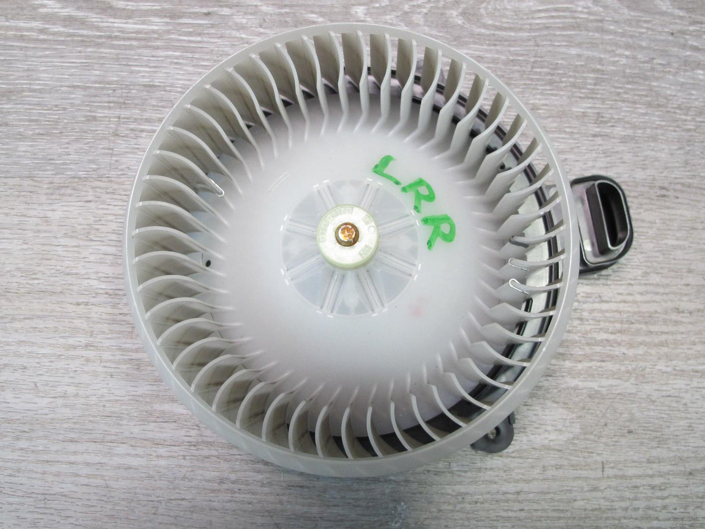2013-2022 Land Range Rover L405 Front A/C Heater Blower Motor Fan