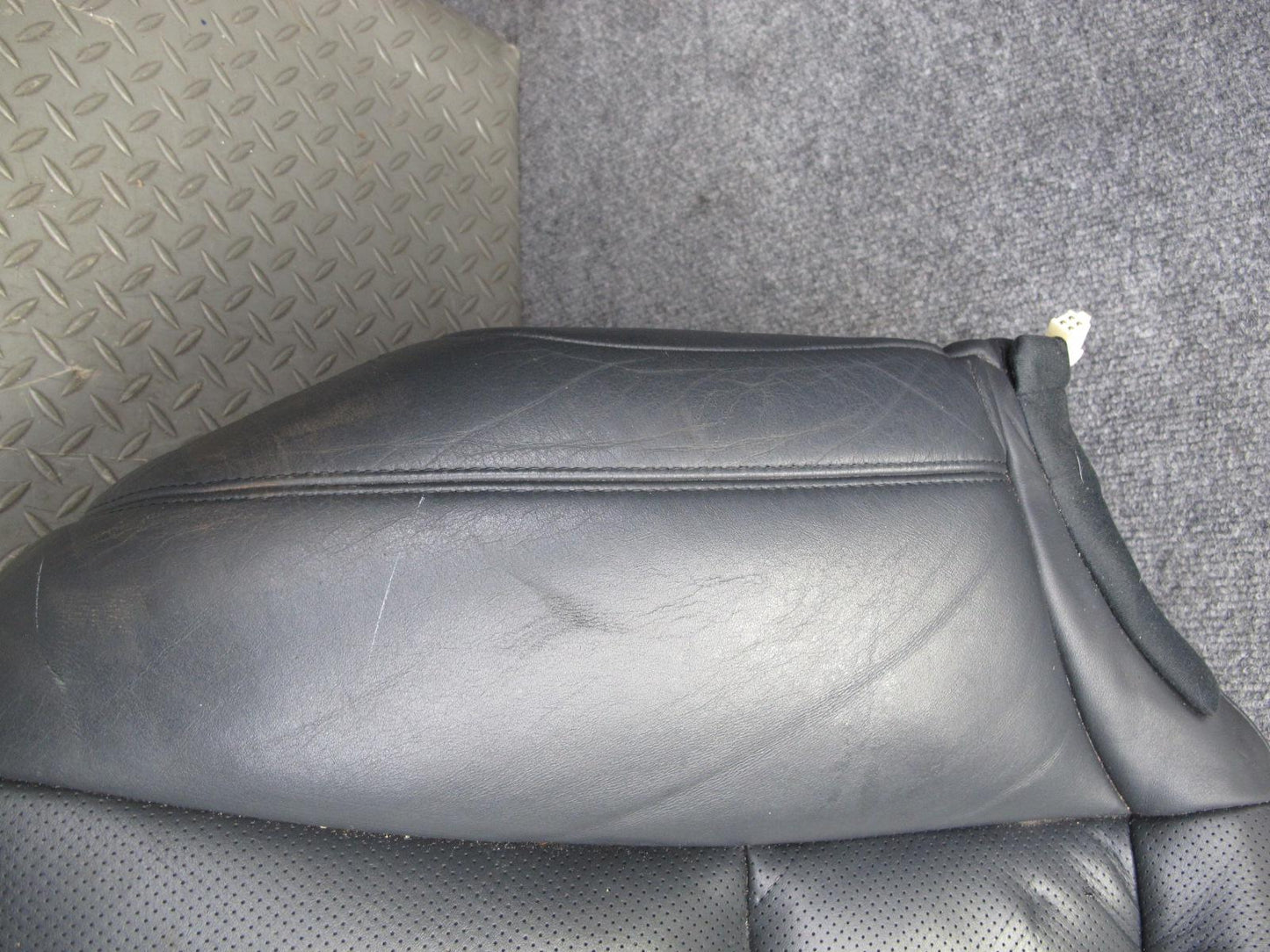 07-08 Lexus LS600h LS460 Rear Right Leather Seat Lower Cushion Black OEM