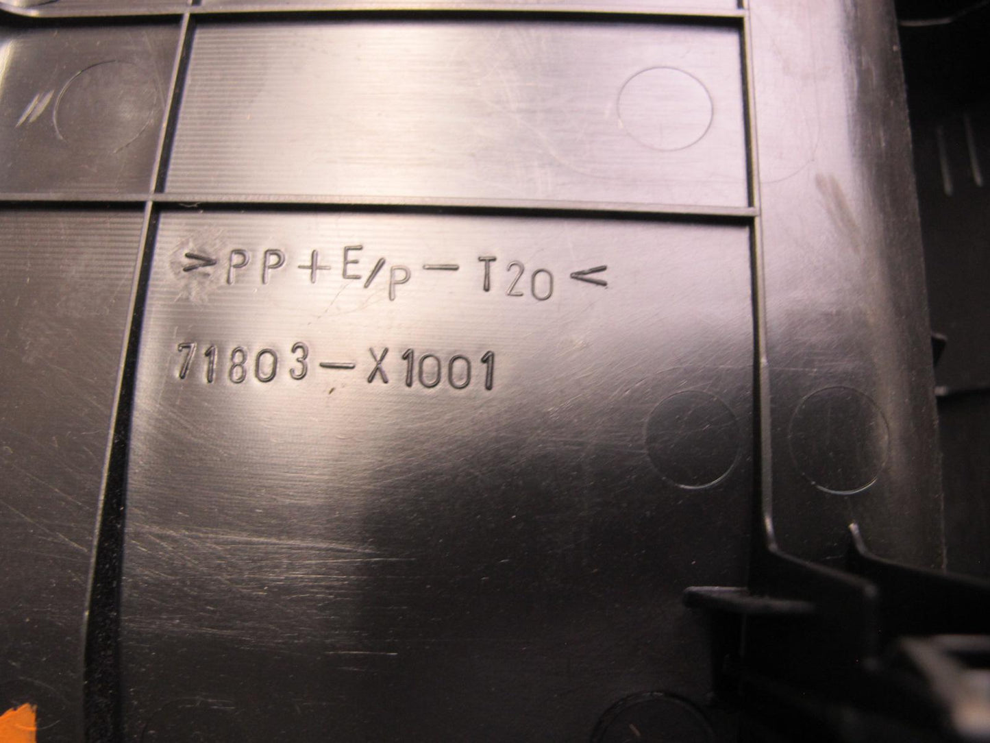 2008 Lexus LS600h Rear Seat Center Leather Armrest Black w Switch Panel OEM