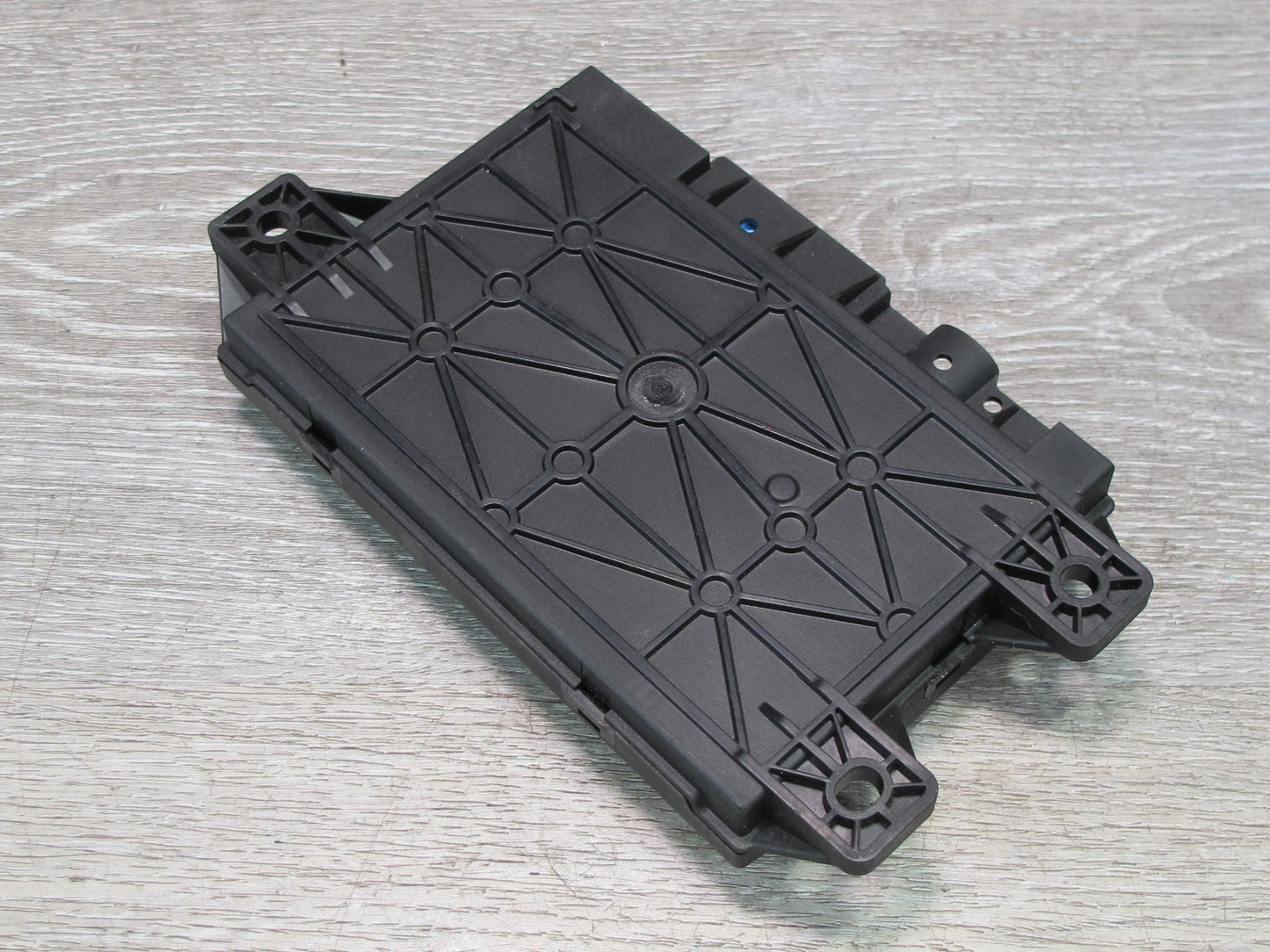 2015-2016 Land Range Rover L405 Telematics Control Module DPLA-70718-MR