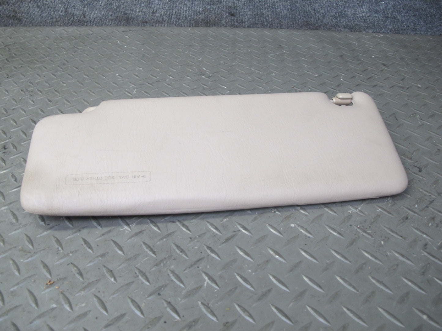 95-97 Lexus LS400 UCF20L Set of 2 Front Left & Right Sun Visor Ivory OEM