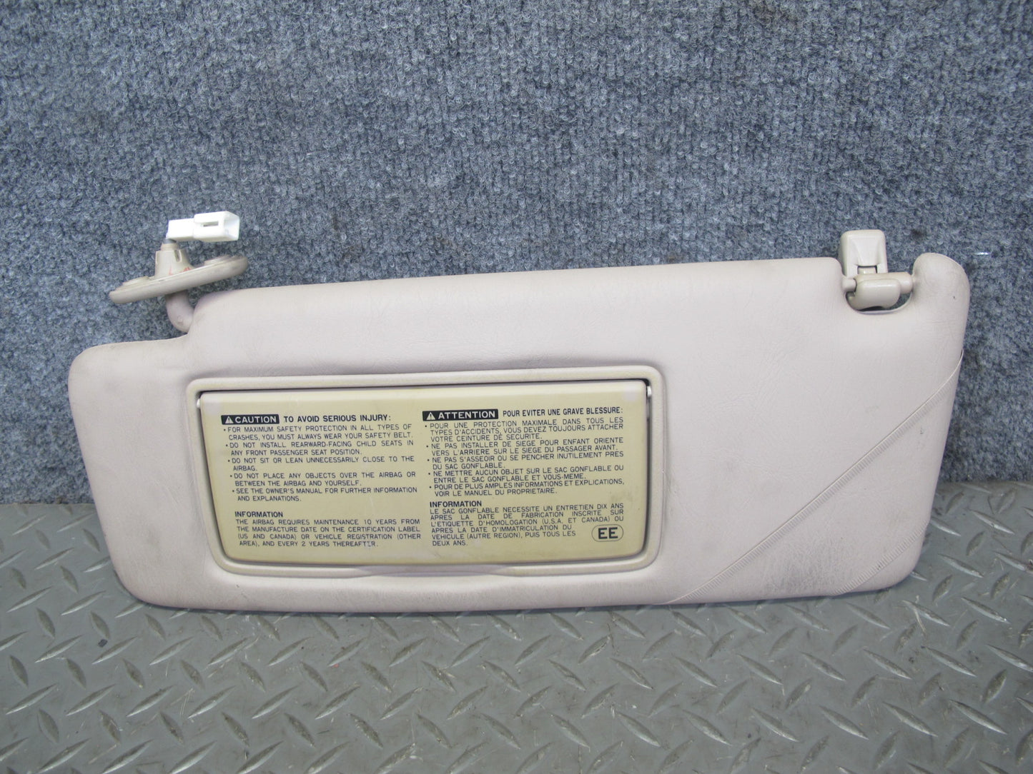 95-97 Lexus LS400 UCF20L Set of 2 Front Left & Right Sun Visor Ivory OEM