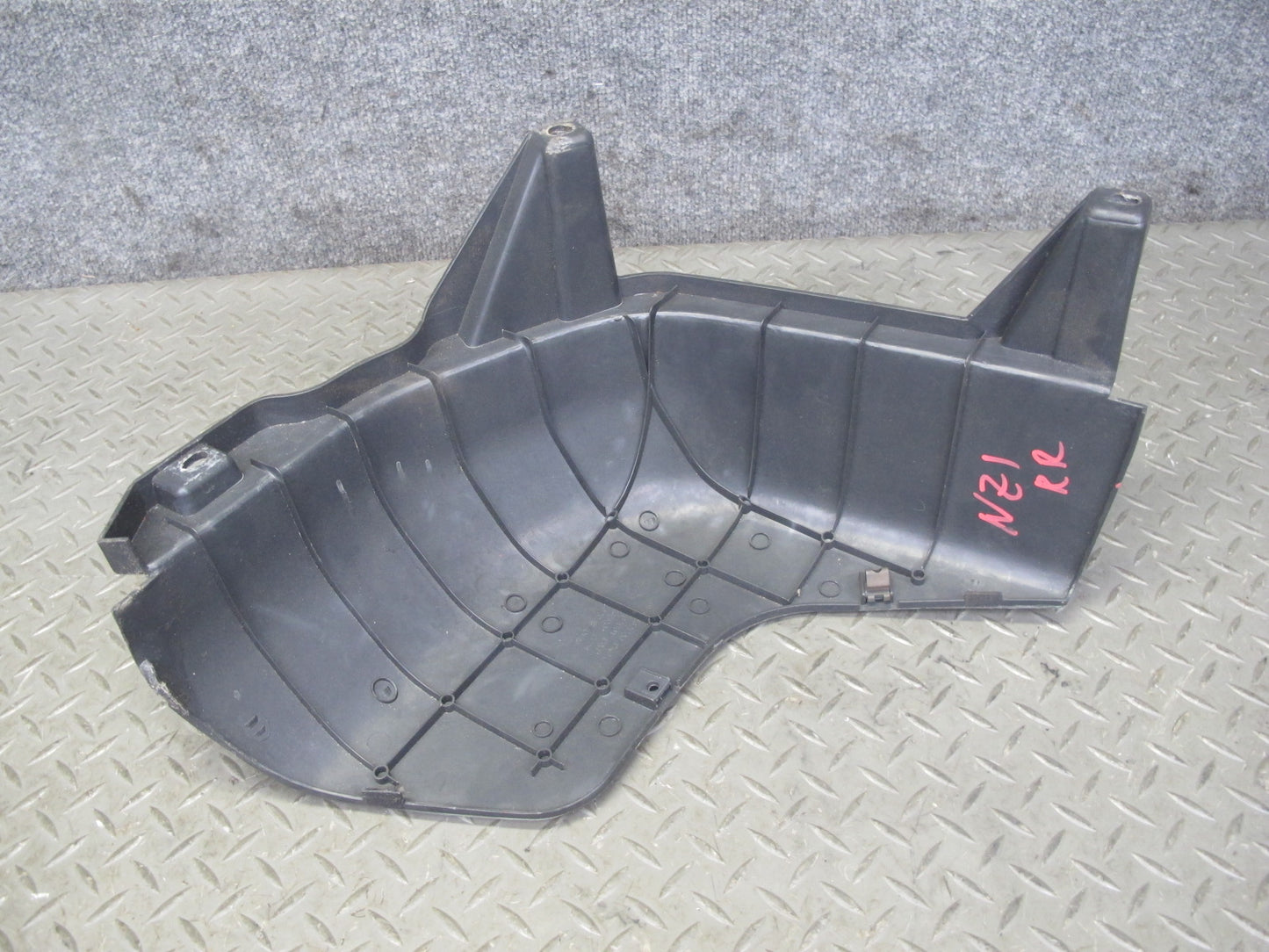90-96 Nissan Z32 300ZX 2+2 Rear Right Quarter Lower Trunk Trim Cover Panel OEM