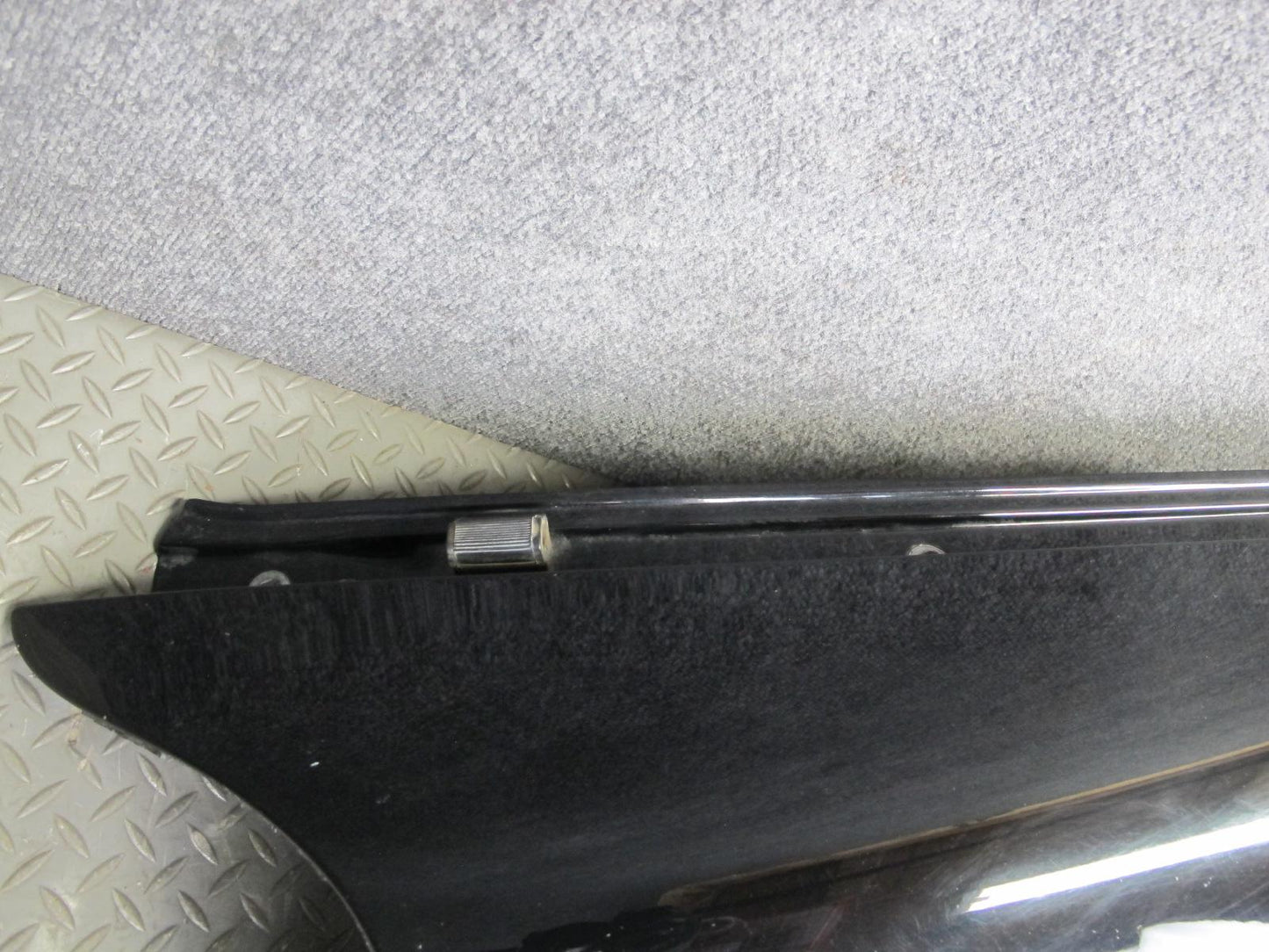2003-2006 Porsche Cayenne 955 Front Left Fender Shell Cover Panel