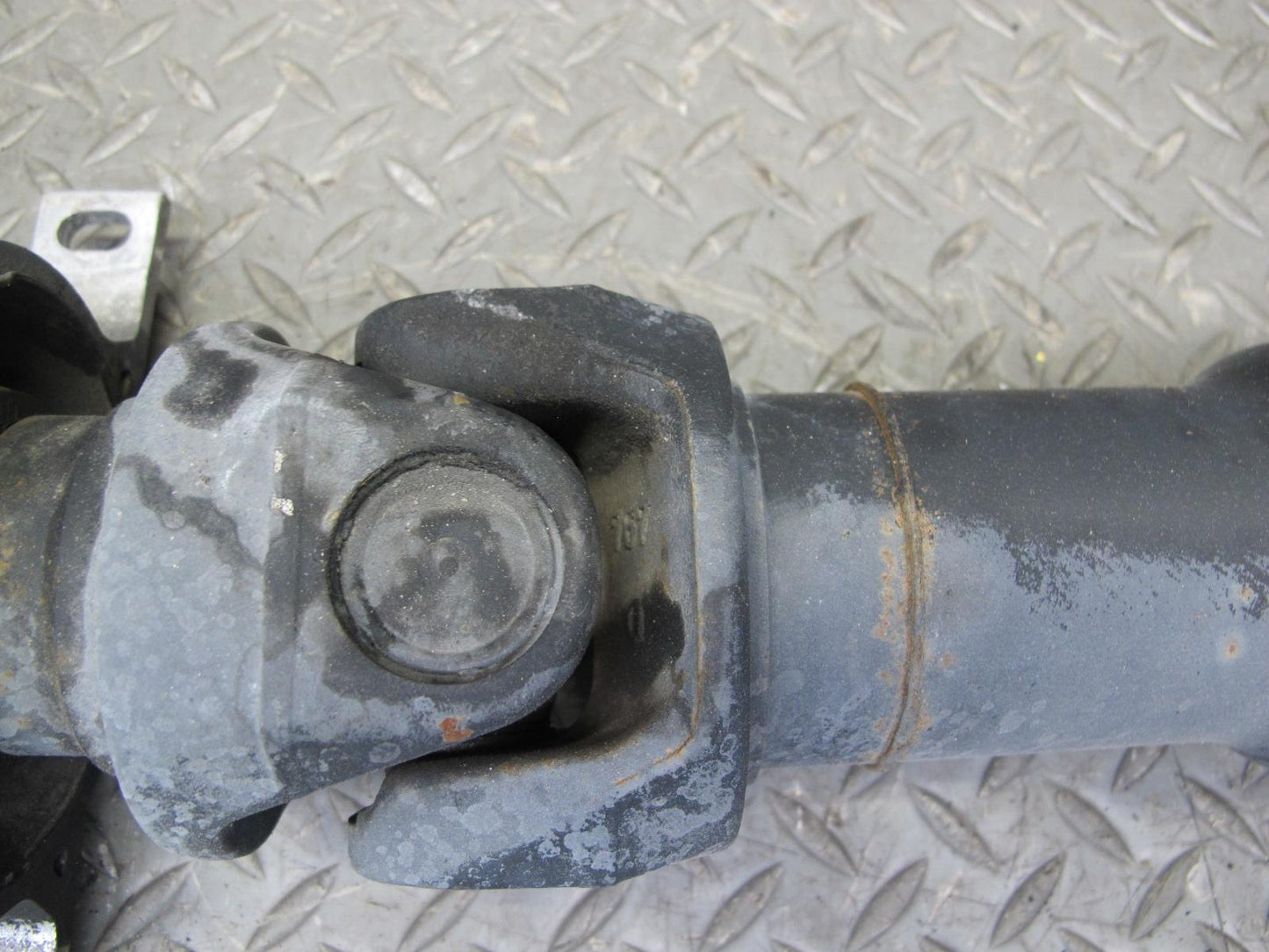 2006-2010 BMW E63 E64 M6 Rear SMG Drive Shaft Driveshaft