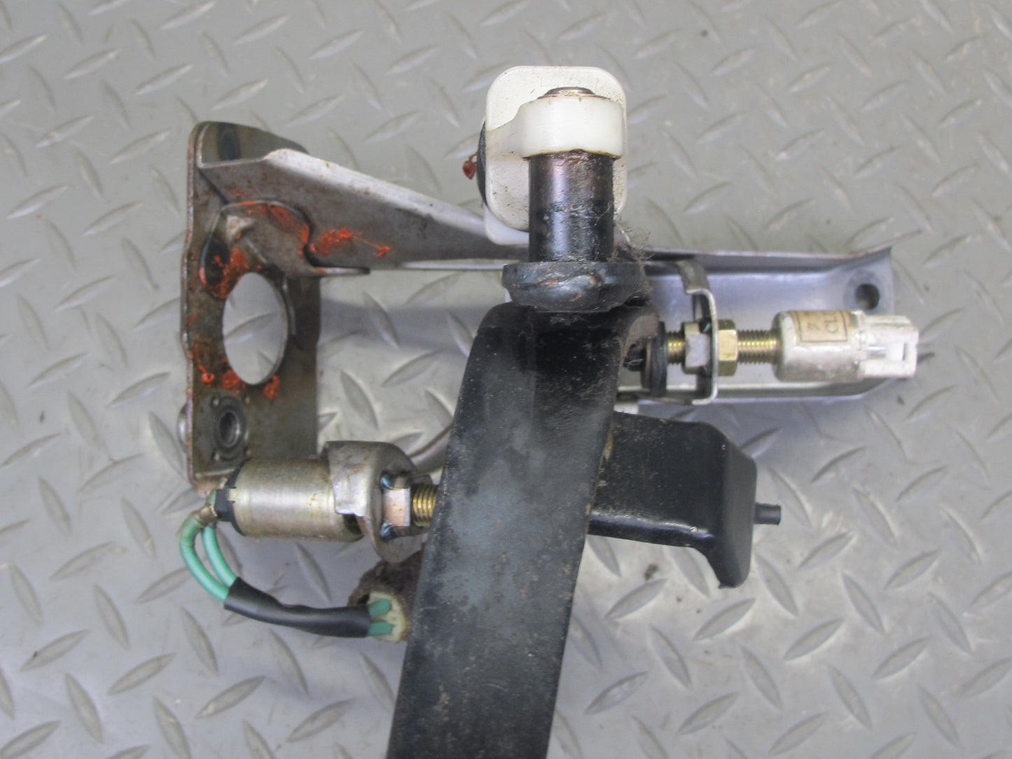 86-88 Toyota Supra MK3 7MGE M/T Gas Acceleration Brake Clutch Pedal Set OEM