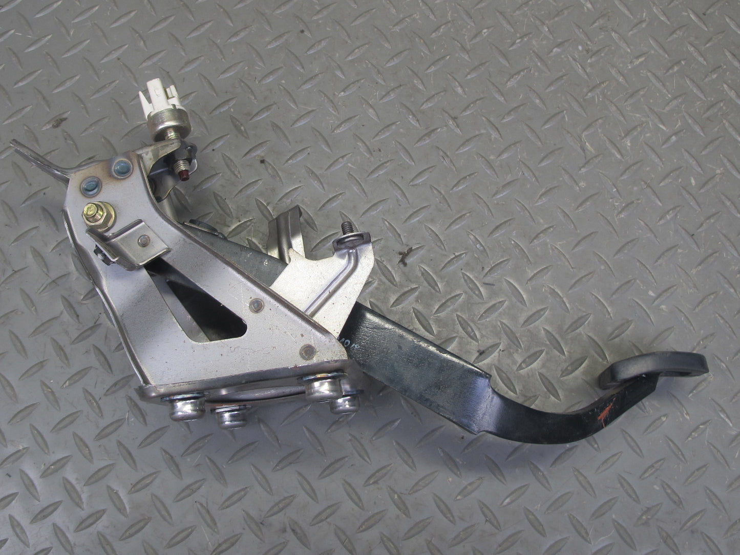 86-88 Toyota Supra MK3 7MGE M/T Gas Acceleration Brake Clutch Pedal Set OEM