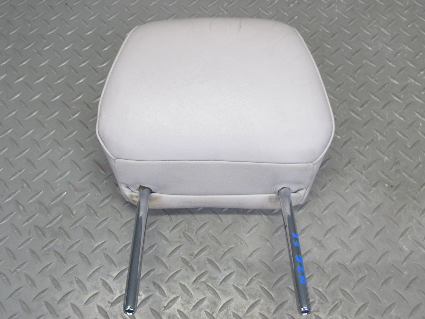 07-09 Nissan 350Z Z33 Conv Set of 2 Front Left & Right Leather Headrest Gray OEM