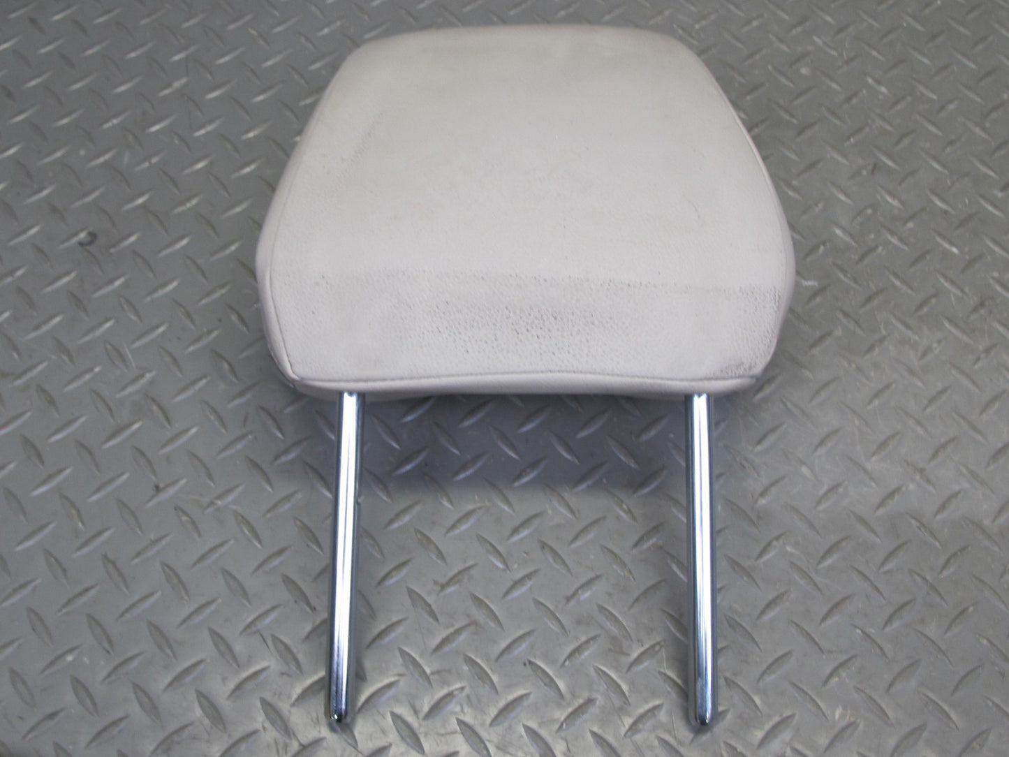 07-09 Nissan 350Z Z33 Conv Set of 2 Front Left & Right Leather Headrest Gray OEM