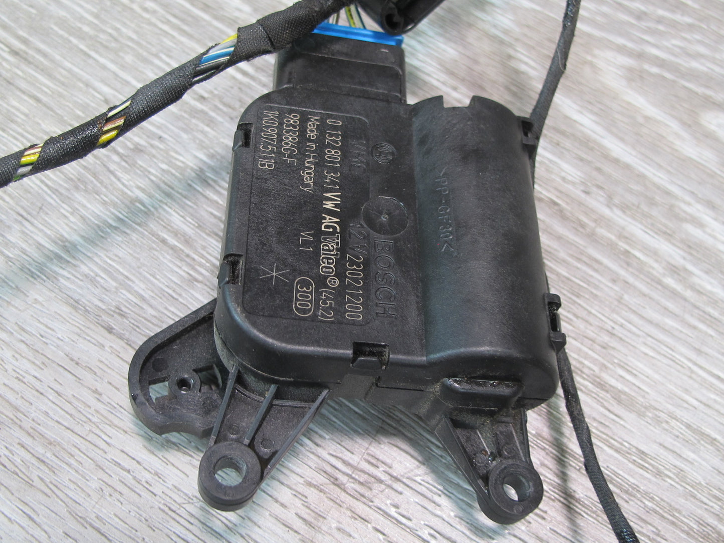10-14 VW Golf MK6 R GTI A/C Heater Flap Door Actuator Motor Wiring Set OEM