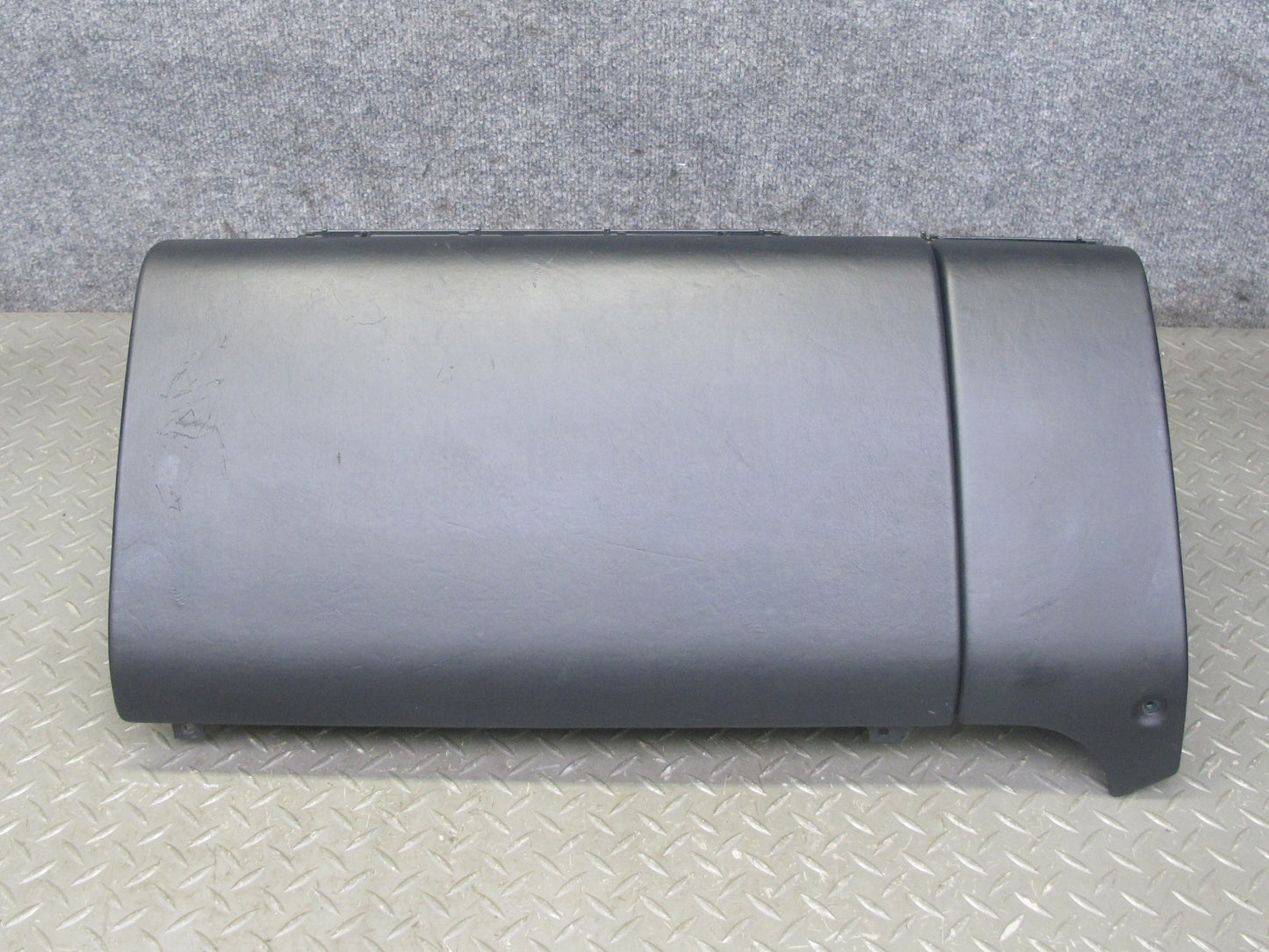 2003-2010 Porsche Cayenne 955 Dash Glove Box Compartment Storage