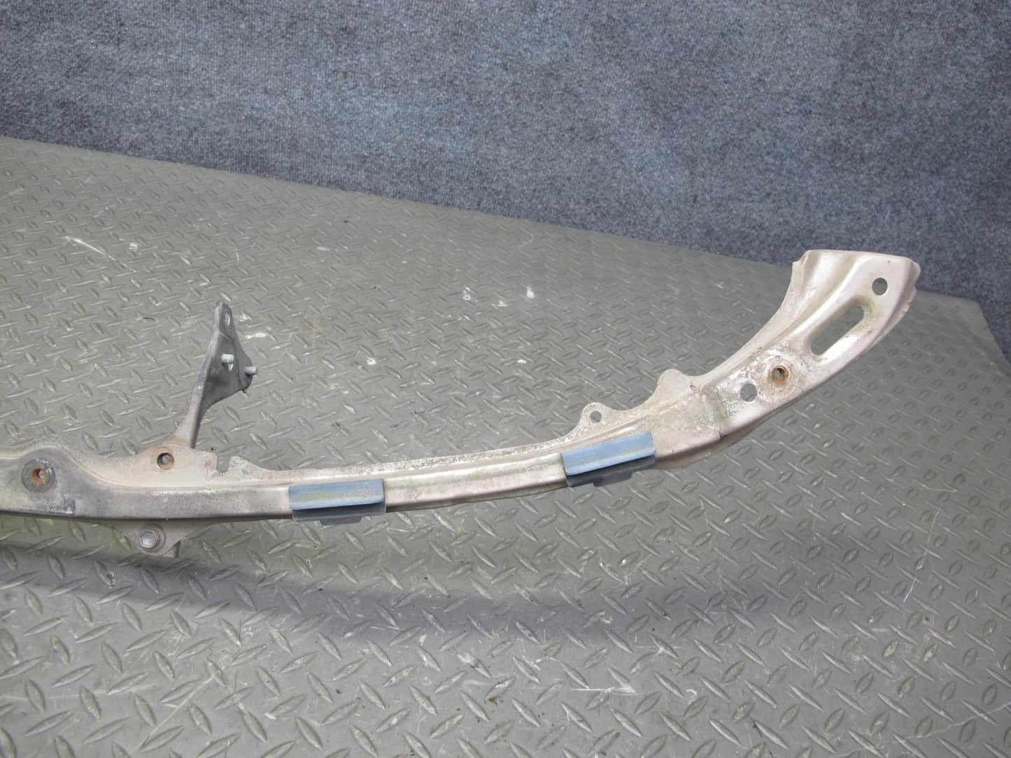 95-97 Lexus UCF20L LS400 Radiator Core Headlight Mount Support Bracket Bar OEM