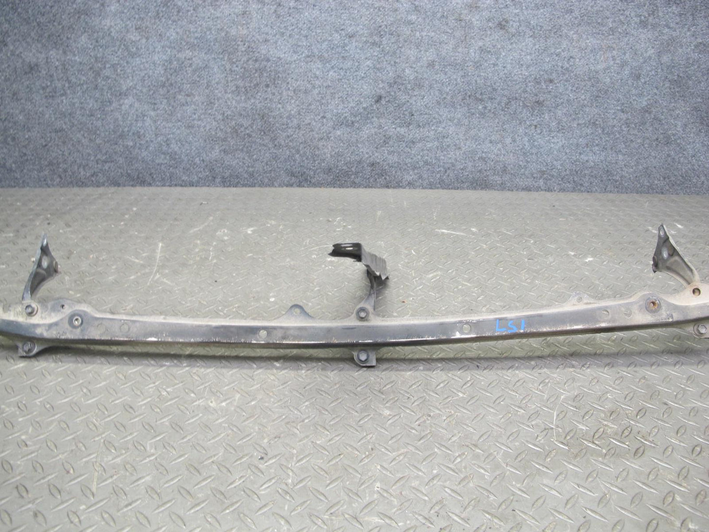 95-97 Lexus UCF20L LS400 Radiator Core Headlight Mount Support Bracket Bar OEM