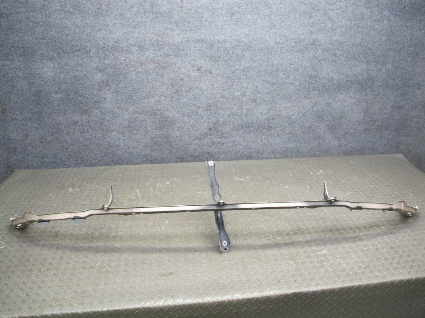 95-97 Lexus UCF20L LS400 Radiator Core Headlight Mount Support Bracket Bar OEM