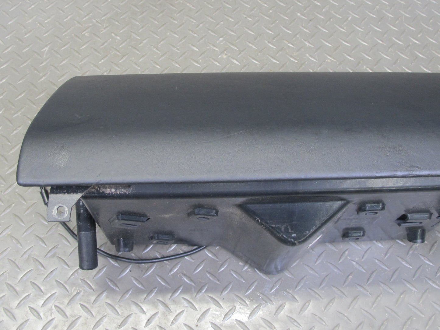 2003-2010 Porsche Cayenne 955 Dash Glove Box Compartment Storage