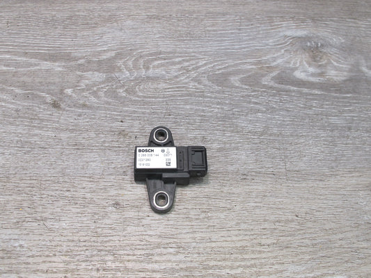 2003-2007 Hummer H2 YAW Turn Rate Acceleration Speed Sensor 15181002