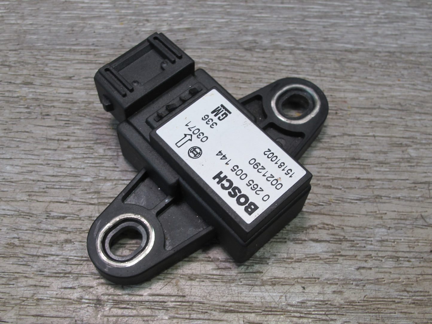 2003-2007 Hummer H2 YAW Turn Rate Acceleration Speed Sensor 15181002