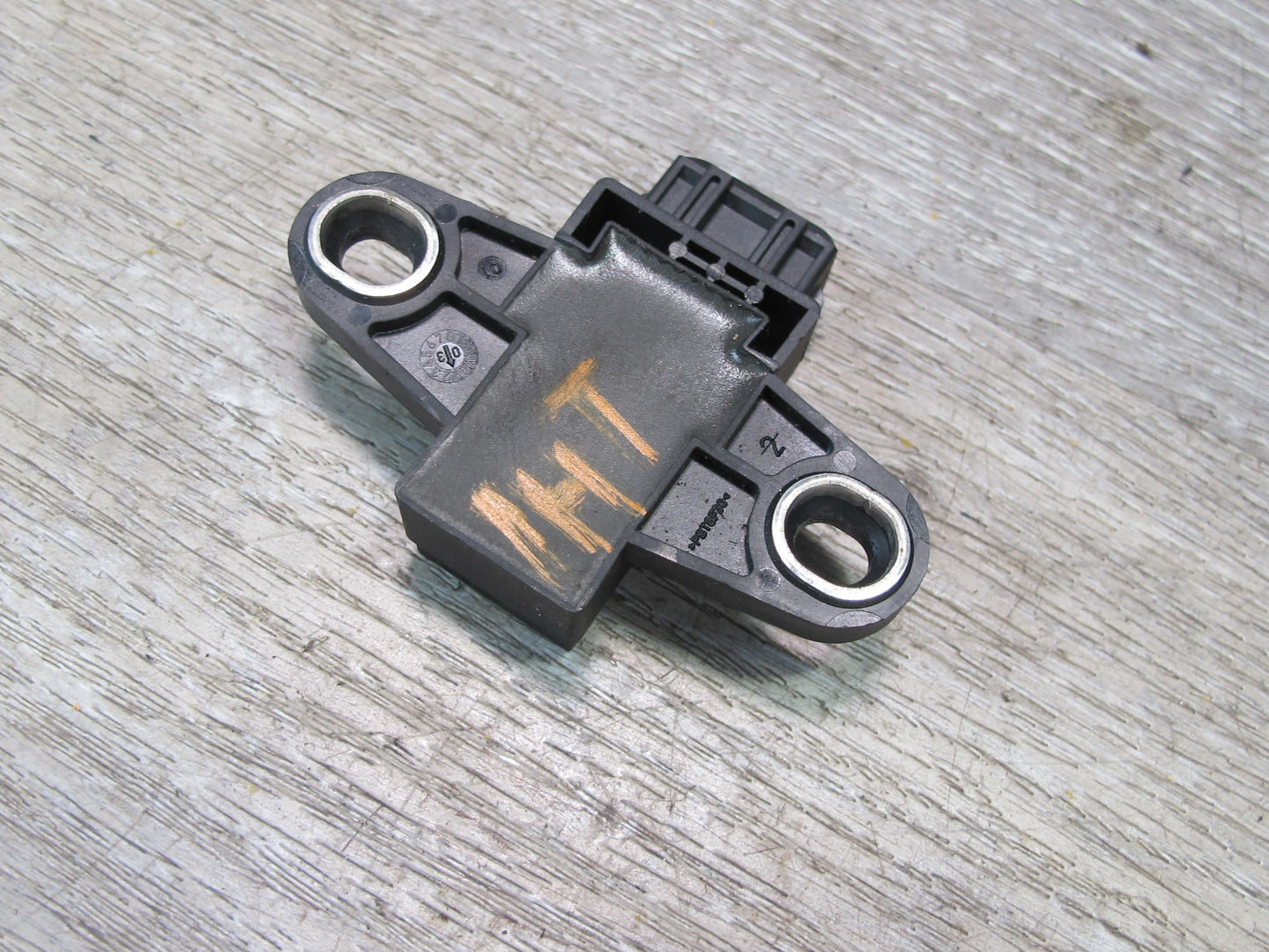 2003-2007 Hummer H2 YAW Turn Rate Acceleration Speed Sensor 15181002