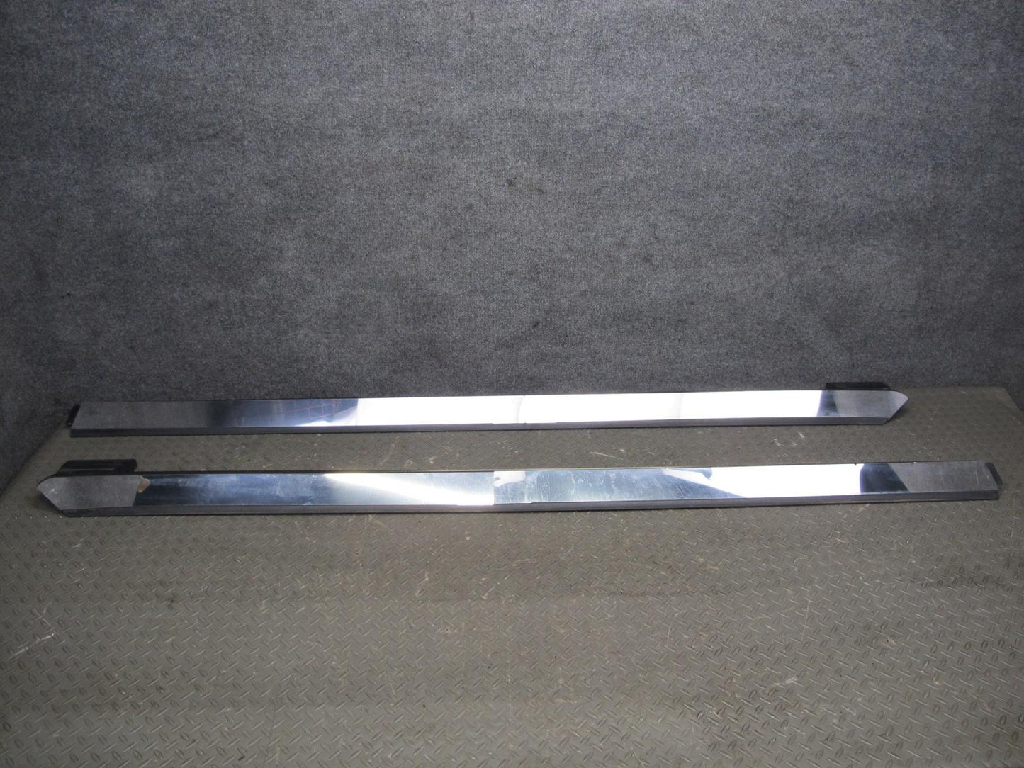 2003-2009 Hummer H2 Front Right & Left Side Roof Rack Rail Cover  Molding Set