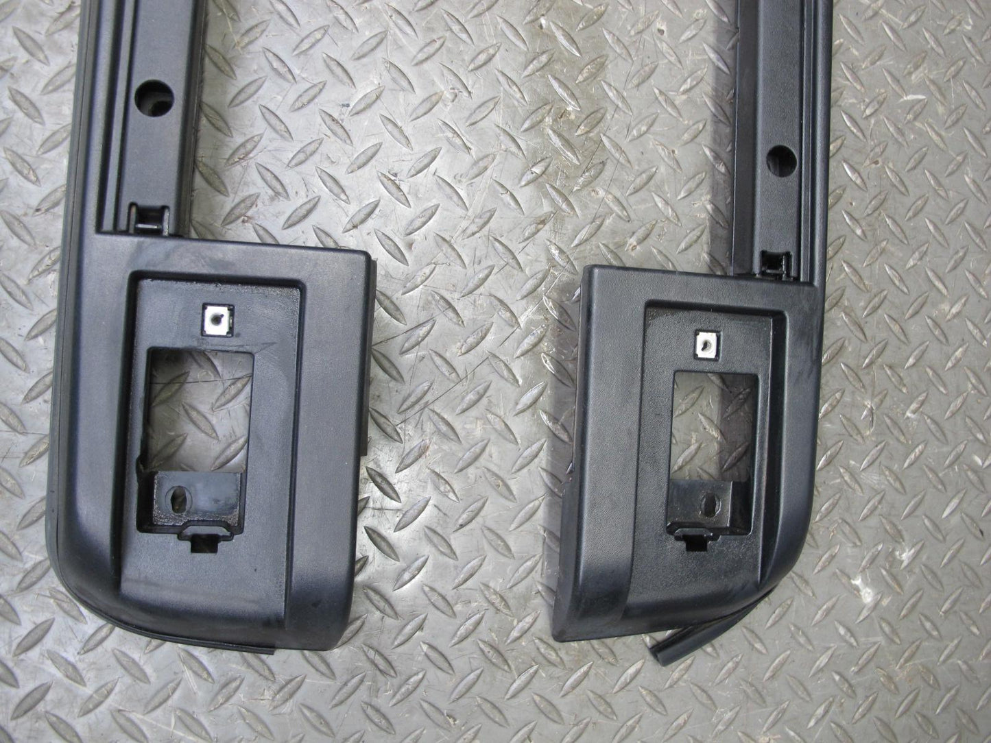 2003-2009 Hummer H2 Rear Right & Left Side Roof Rack Rail Cover  Molding Set