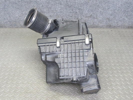 2006-2010 BMW E63 E64 M5 M6 Left Air Intake Cleaner Filter Box Assembly 7834502