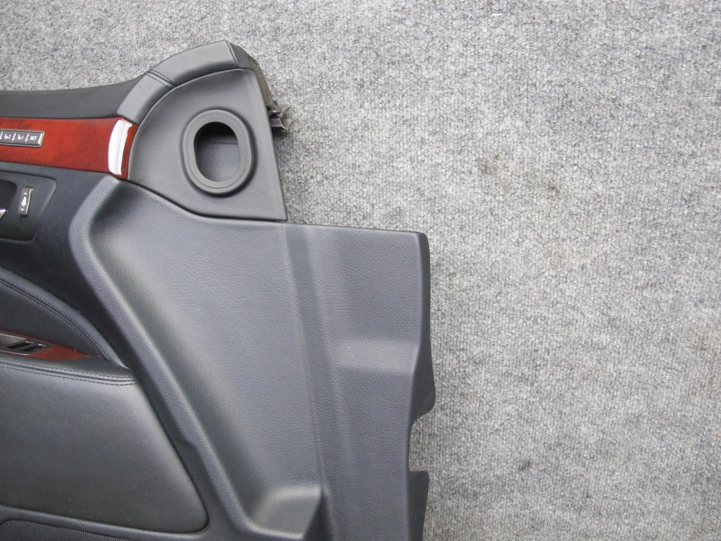 2008 Lexus UVF46L LS600hL Set of 2 Front Left & Right Interior Door Panel OEM